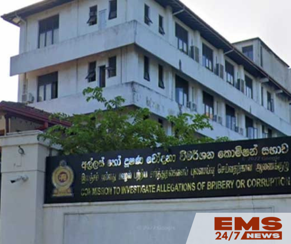 A Sub-Inspector from the Kompannavidiya Police Station has been apprehended by officers from the Commission to Investigate Allegations of Bribery or Corruption (CIABOC) on charges related to soliciting a bribe.